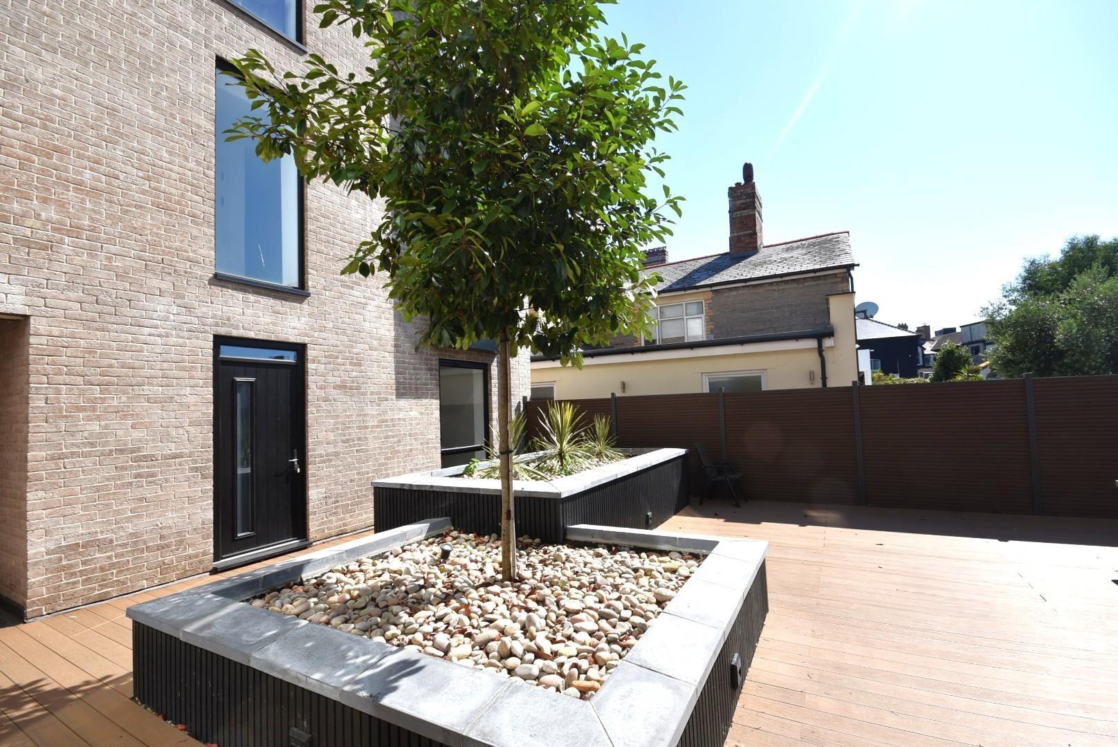 Apartment 10, Windsor Gardens, 56A, Windsor Road Penarth, Vale of Glamorgan CF64 1JJ
